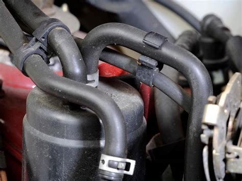 can a manifold leak cause a misfire|6 Signs Of A Vacuum Leak And How To Find It